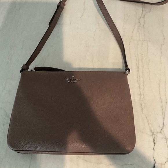 kate spade Handbags - Kate Spade Triple Gusset Crossbody Jackson Brownstone
